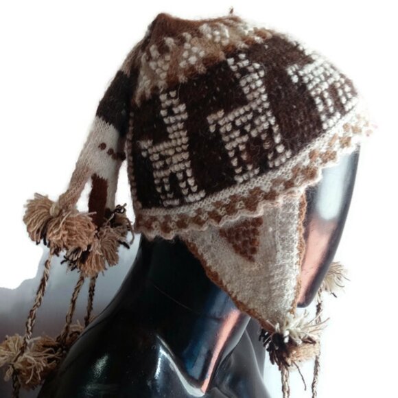Chullo Unisex Knitted Wool and Pompoms Cozy Winter Hat